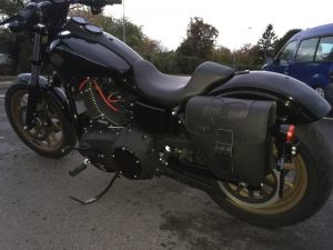 Sacoche Myleatherbikes Harley Dyna Street Bob